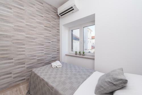 Balen City Central House For 8