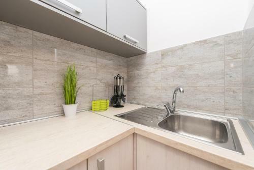 Balen City Central House For 8