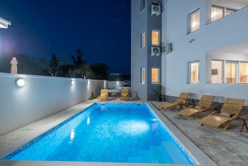 Apartamento Villa Star 1 A Centrally Located Ap. With A Pool