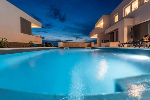 Villa Adria 1 Luxury Apartment With A Pool