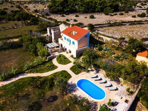 Villa Cesarica Novalja