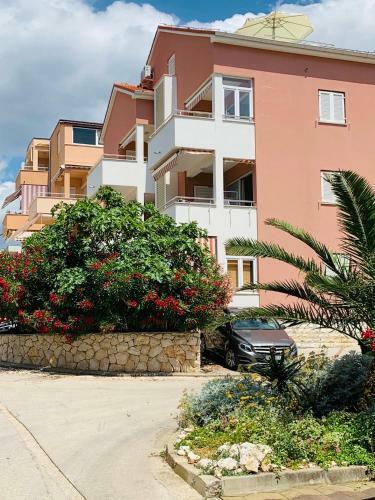 Josip Modern Apartment Novalja