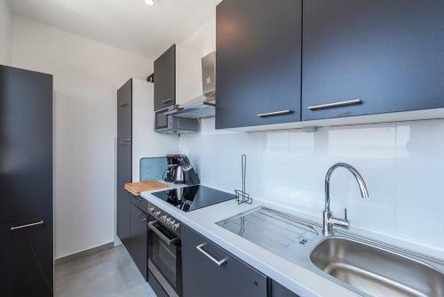 Villa Adria 4 Luxury Apartment With A Pool