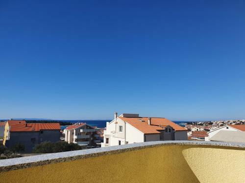 Apartment Romi - Novalja