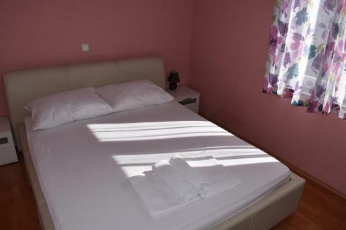 Apartment Romi - Novalja
