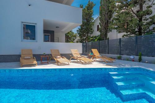 Apartamento Villa Star 5 A Centrally Located Ap. With A Pool