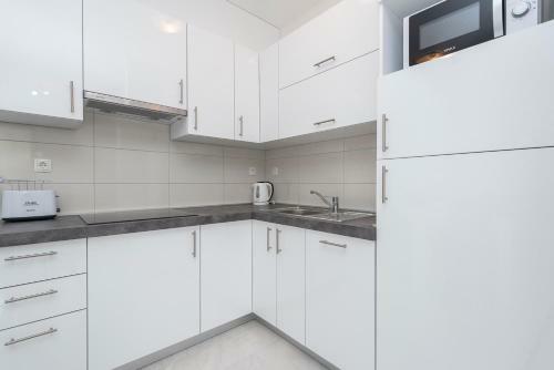 Apartamento Villa Star 5 A Centrally Located Ap. With A Pool