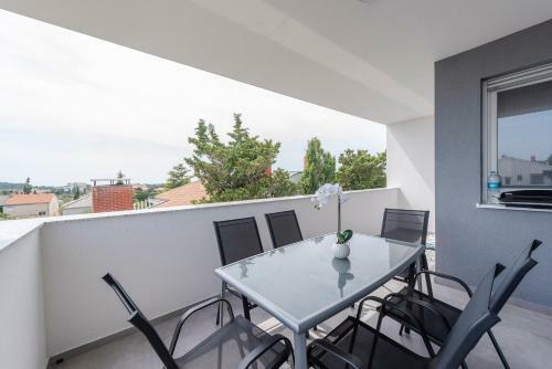 Apartamento Villa Star 5 A Centrally Located Ap. With A Pool