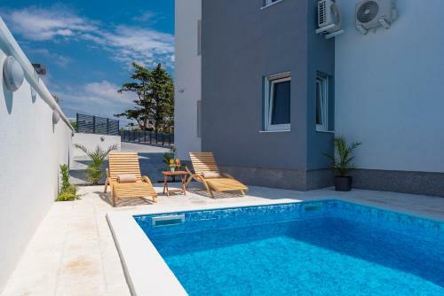 Apartamento Villa Star 4 A Centrally Located Ap. With A Pool