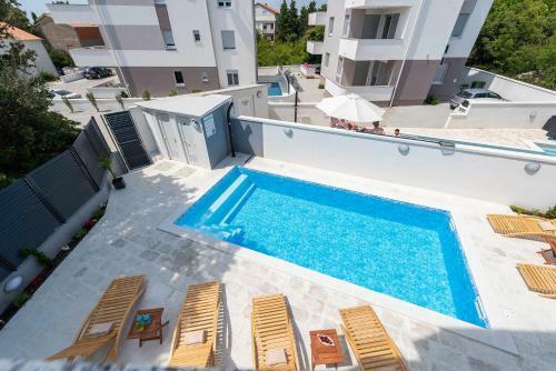 Apartamento Villa Star 4 A Centrally Located Ap. With A Pool