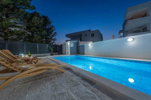 Apartamento Villa Star 4 A Centrally Located Ap. With A Pool