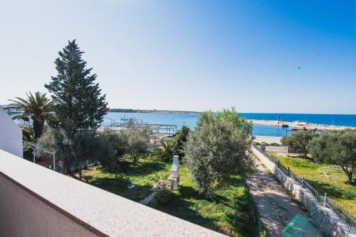 Apartments By The Sea Novalja, Pag - 17214