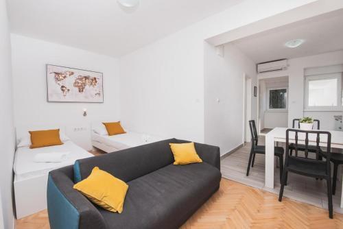 Apartments By The Sea Novalja, Pag - 17214