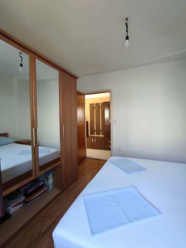 Apartments 4 You