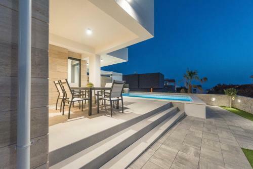 Villa Joy 1 Luxury Villa With Private Pool