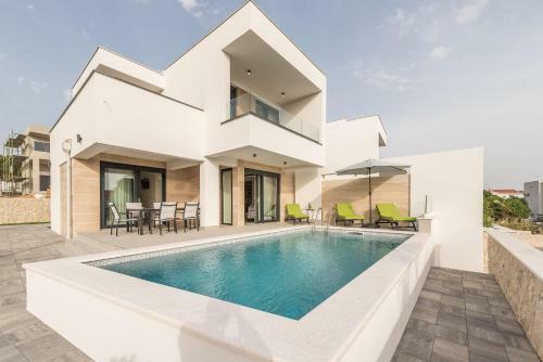 Villa Joy 1 Luxury Villa With Private Pool