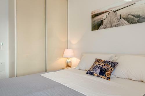 Joy 1 Apartment