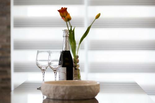 Joy 1 Apartment