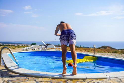 Villa Lara (blue Horizon Guest House)