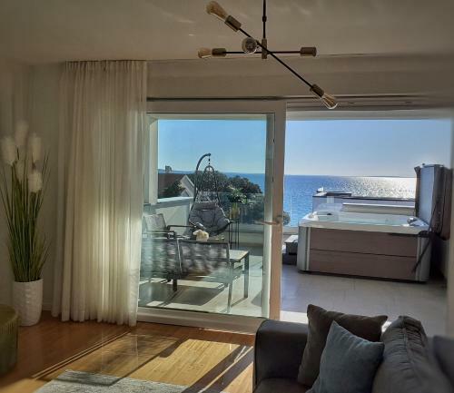 Penthouse Apartment Perla With Jacuzzi