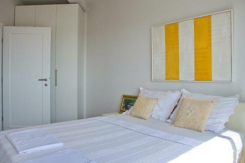 Retro & Fancy Apartments Lld