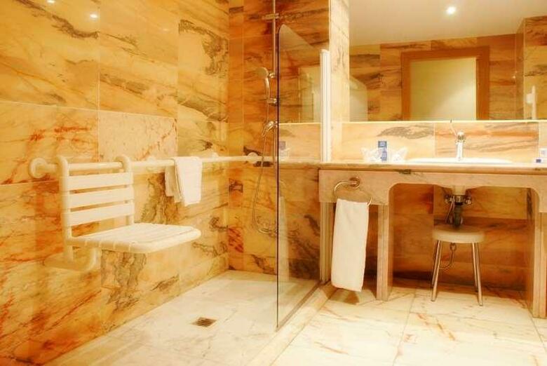 Hotel Parquesur