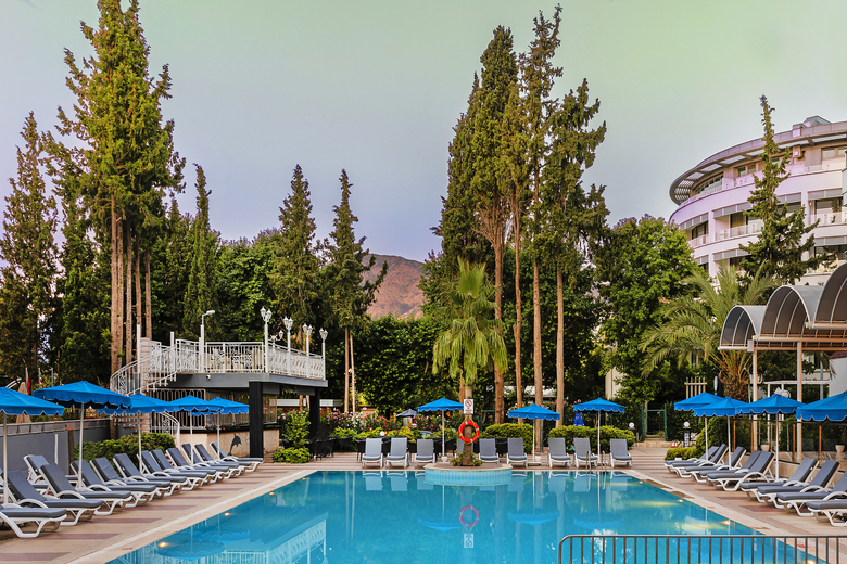 Hotel Kaya Maris