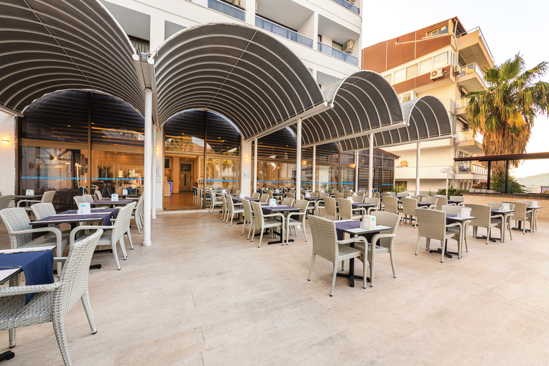 Hotel Kaya Maris