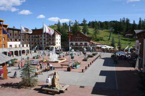 Hotel Le Chalet Suisse