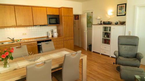 Apartamento Ferienwohnung Mit Balkon In Baeder