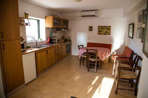 Vrondos Apartments