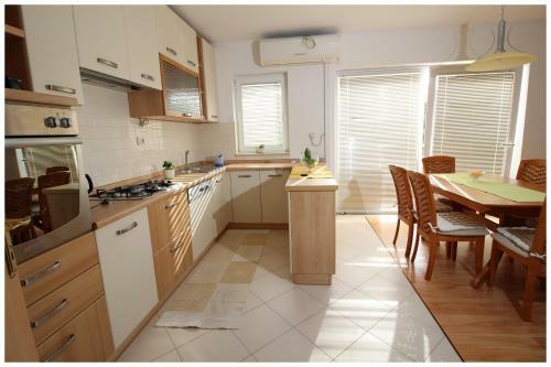 Apartamentos Villa Tina