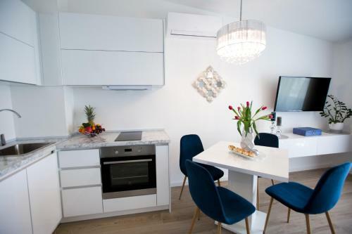 Luxury Apartments Mia