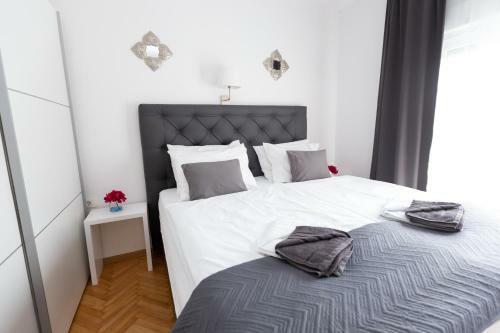Luxury Apartments Mia