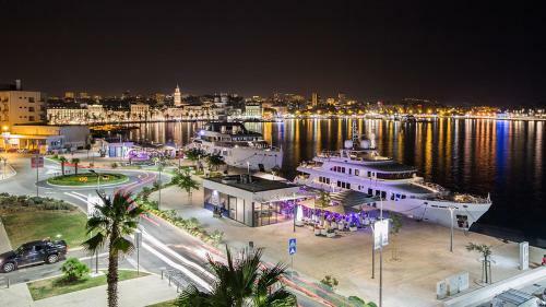 Luxury Apartments Mia