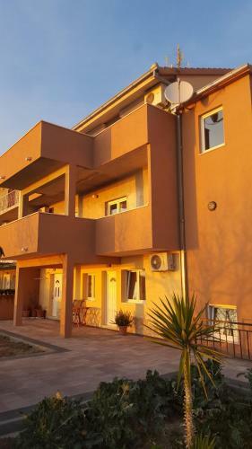 Apartments One Palm