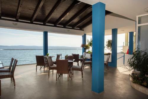 Beachfront Apartments Zanic