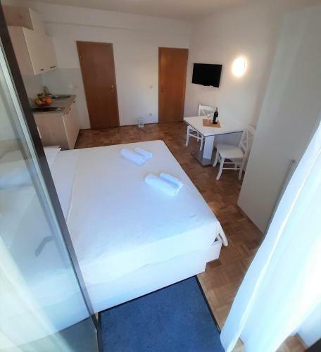 Apartamento Pension Alba