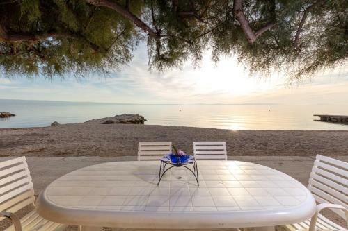 Hostal Apartments Antonio - Podstrana, Split