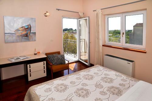 Villa 4us With Pool, Near Split And Sea