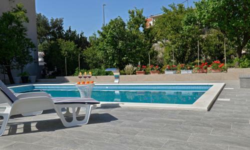 Villa 4us With Pool, Near Split And Sea