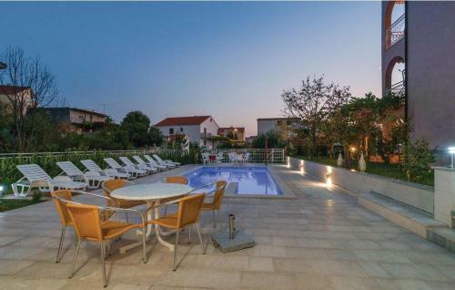 Apartment Podstrana 17887a