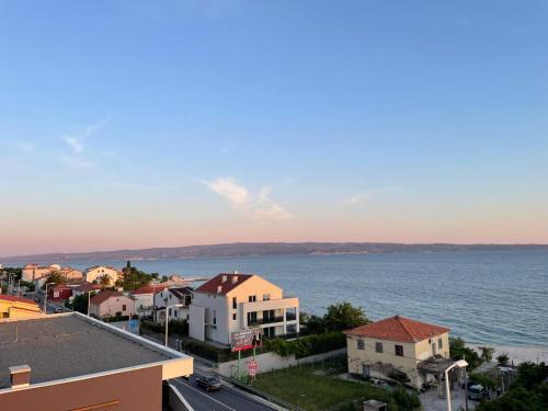 Apartments Toni 2000