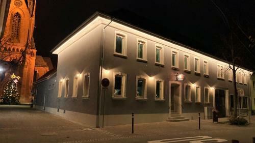 Hotel B�rgerhausl�wen
