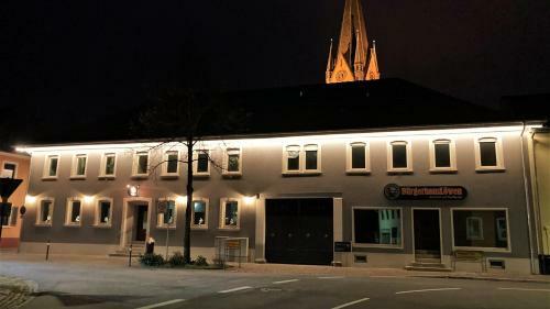 Hotel B�rgerhausl�wen