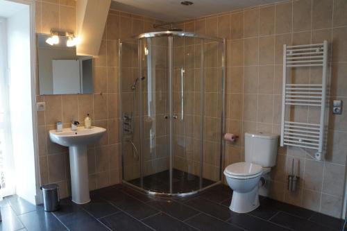 Bed & Breakfast Chateau De Savennes - Caveau De Sabrage