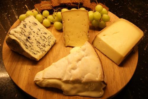 Bed & Breakfast Chateau De Savennes - Caveau De Sabrage