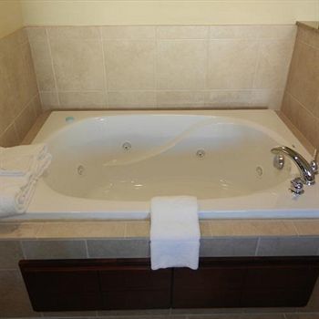 Cobblestone Hotel & Suites - Seward