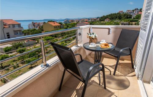 Stunning Apartment In Podstrana With