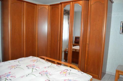 Apartamento Ferienwohnung Am Park - Vulkanferien